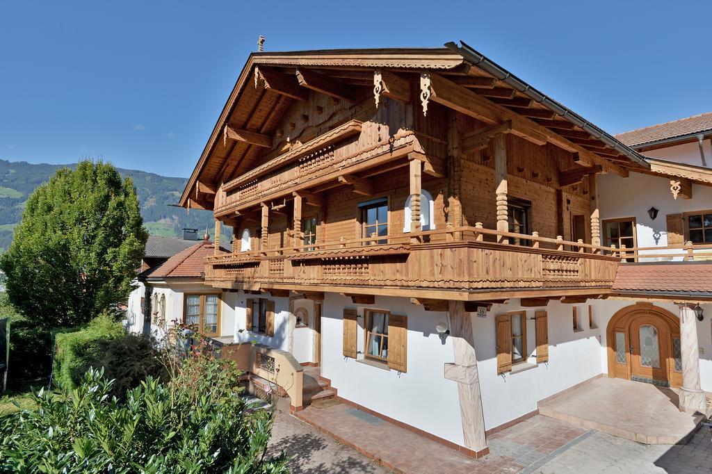 Apartamento Haus Sonnenschein Hart im Zillertal Habitación foto